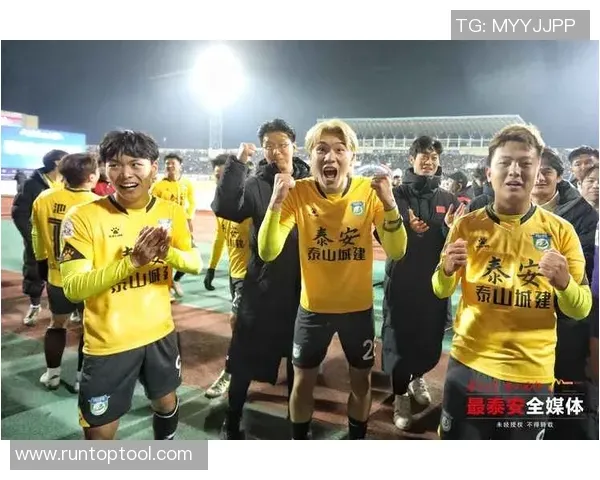 坦帕湾光芒队王牌麦克拉纳汉（Shane McClanahan）TJ 手术后 2025 成功复出